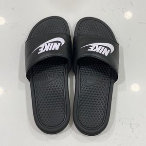 Nike Black Slides